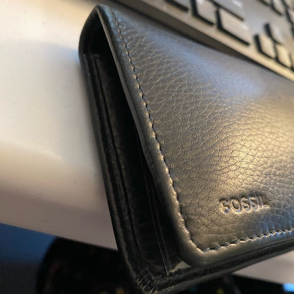 Fossil leather cheque wallet - Picture 3 of 6